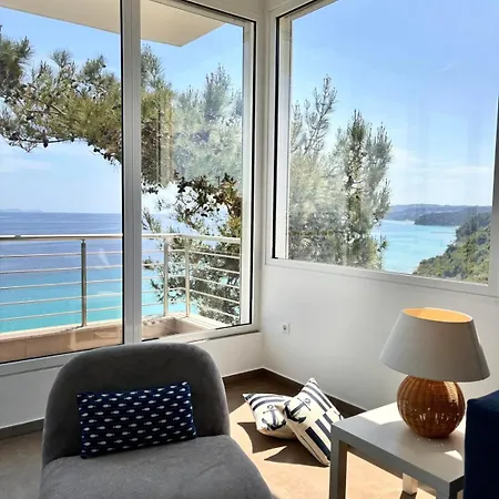 Breathtaking Sea View In