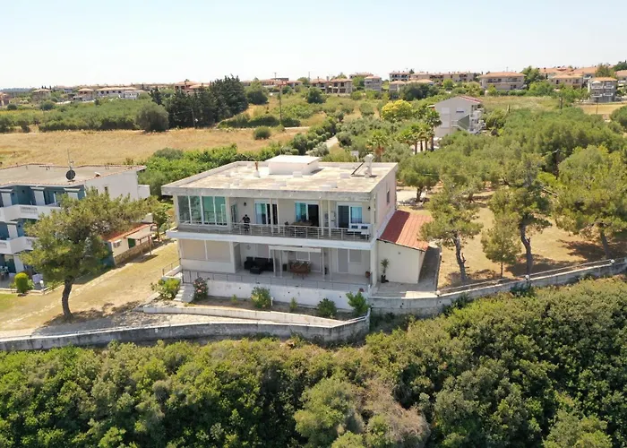 Breathtaking Sea View In